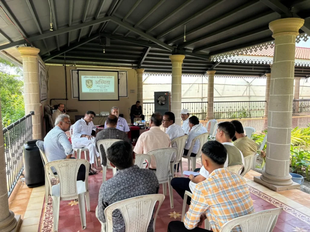 अस्मिता इन्स्टिट्यूट ऑफ ऑर्गेनिक अँड नॅचरल फार्मिंग (AIONF) तर्फे आयोजित मोफत सेंद्रिय व नैसर्गिक शेती मार्गदर्शन शिबिर दुसरा दिवस प्रशिक्षण सत्र