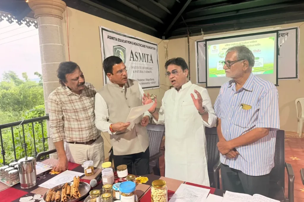 ‘नेटिव्ह बायोडायव्हर्सिटी ग्रीन कॉरिडॉर’ विकसित करण्याचा प्रस्ताव महाराष्ट्राचे राज्यमंत्री मा. ना. आशिष जयस्वाल जी यांच्याकडे निवेदनाद्वारे सादर करण्यात आला.