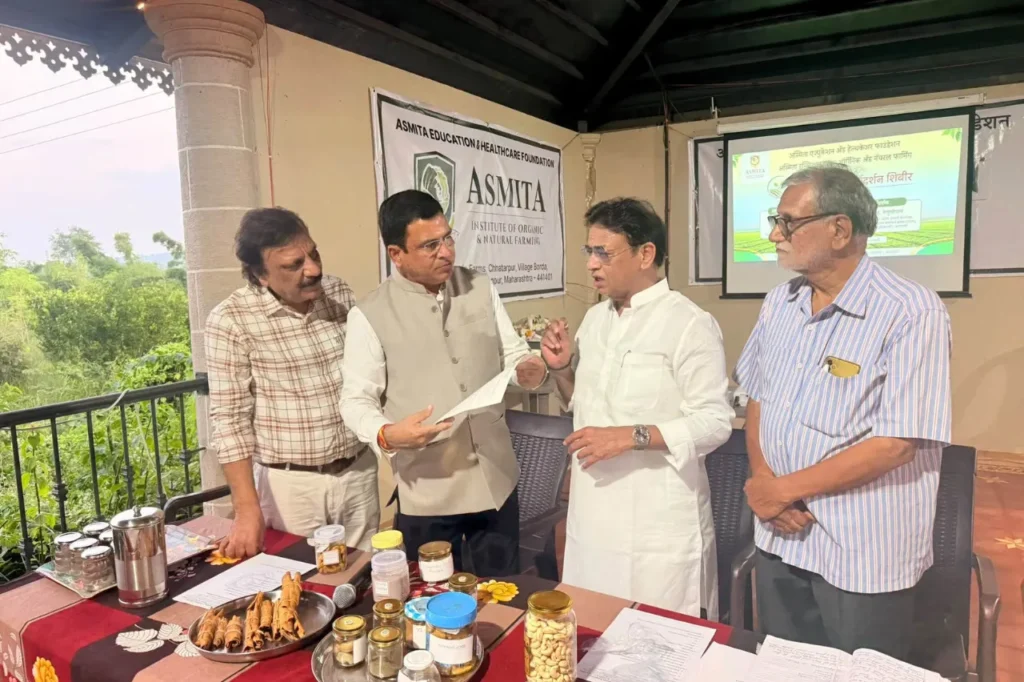 ‘नेटिव्ह बायोडायव्हर्सिटी ग्रीन कॉरिडॉर’ विकसित करण्याचा प्रस्ताव महाराष्ट्राचे राज्यमंत्री मा. ना. आशिष जयस्वाल जी यांच्याकडे निवेदनाद्वारे सादर करण्यात आला.